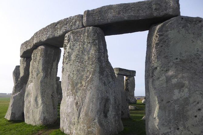 Stonehenge Private Tour - Half-Day Tour from Bath - Walking the circle: stories, theories, and photo windows