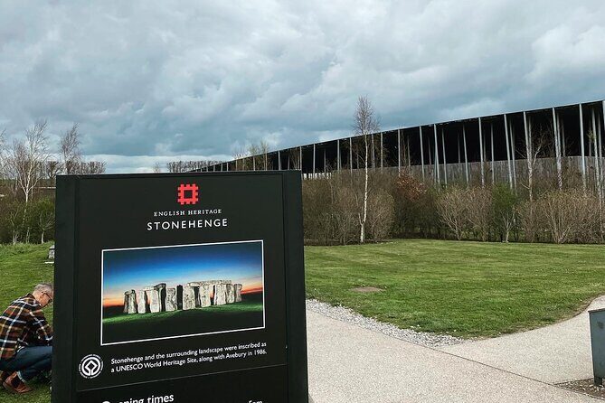 Stonehenge, Salisbury Cathedral & Old Sarum Day trip from Bath - Pickup in Bath: how the day starts and how long you’ll be out