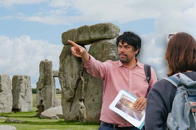'Stonehenge & Secret England' from Bath for 2-8 curious adventurers - Getting to Stonehenge fast: skip-the-line entry from Bath