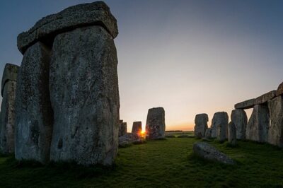 Stonehenge Special Access Guided Evening Tour from London - Earl’s Court to Wiltshire: timing, coach comfort, and why the day feels long