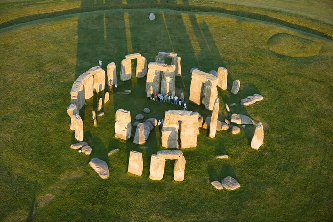 Stonehenge Special Access Guided Evening Tour from London - Silbury Hill and West Kennet Long Barrow: the walk you should plan for