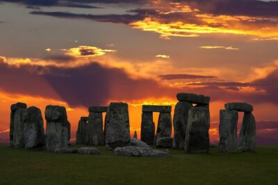 Stonehenge Summer Solstice Tour from London: Sunset or Sunrise Viewing - Sunset versus sunrise: which viewing fits your style?