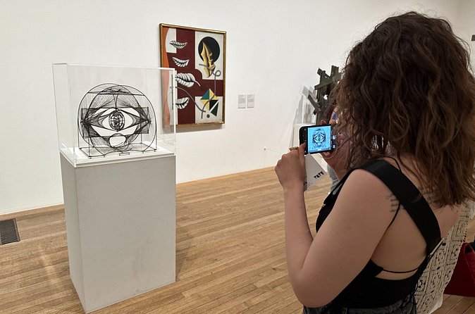 Tate Modern Private Tour in London with Blue Badge Guide - Price and Value: What You’re Actually Paying For