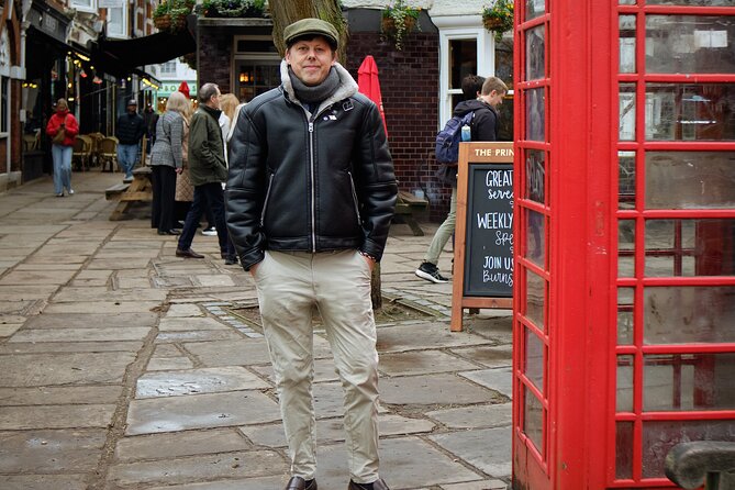 Ted Lasso and Richmond Walking Tours - Getting ready: shoes, weather, and how to handle the hills