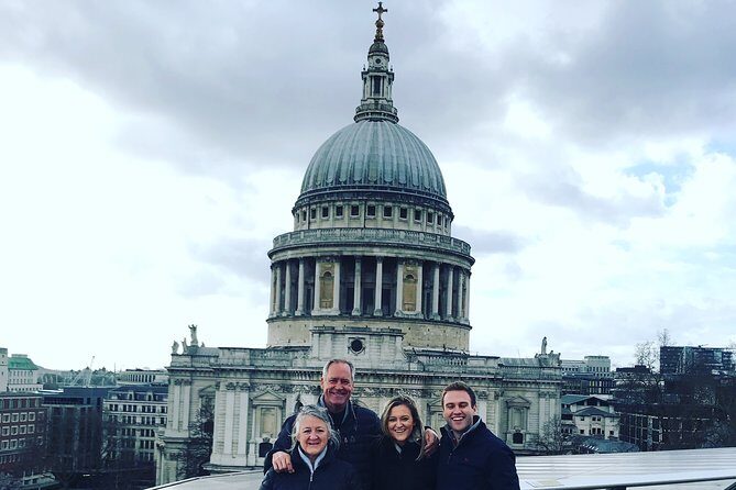 The 6 Hour Private Iconic Black Cab Sightseeing Tour - Wellington Arch junction: war memorials and the geometry of London