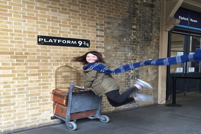 The Best Harry Potter Tour & The London Dungeons - Palace Theatre and the House of Spells: Where the Potter World Turns into Stuff You Can Buy