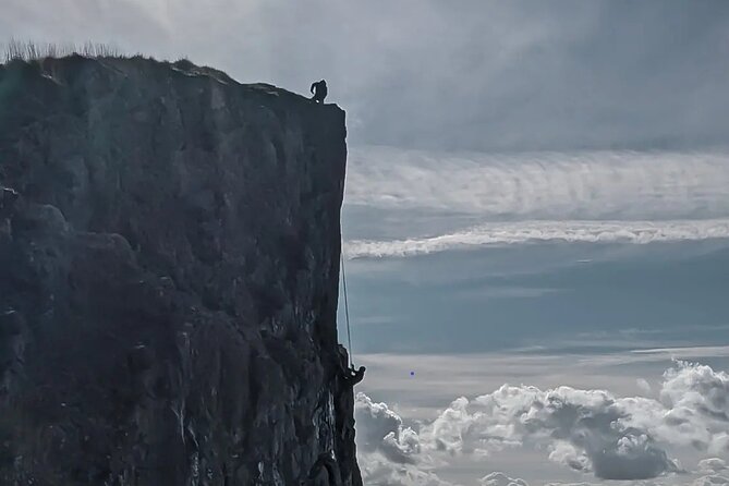 The Big One 150ft Abseiling Experience - The Big One 150ft abseiling: why this Uphill location is such a good match