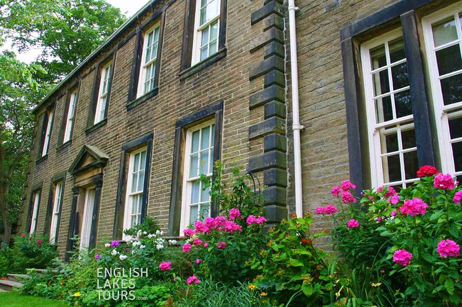 The Brontes, Wuthering Heights and Jane Eyre - Entering Haworth Parish Church: graveyard + High Street in one flow
