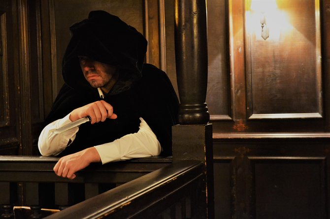 The Cloak and Dagger Tour in London - Night in Southwark: What This Tour Really Delivers
