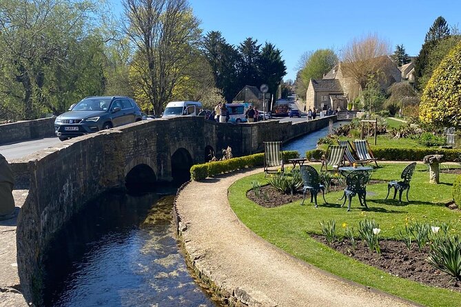 The Cotswolds Private Black Cab Tour with Hotel Pick up - Key highlights at a glance