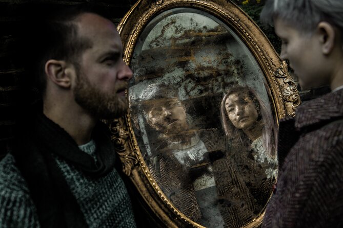 The Enchanted Mirror by HiddenCity - A phone-led treasure hunt in South Kensington (that still feels flexible)