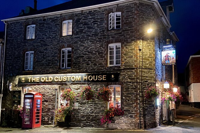 The Ghost Walk Padstow - Tour of Cornwall’s Myths and Legends - Stop 4: A Second Harbour Circuit and a Chilling Finale