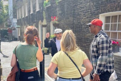 The Great British Pub Walking Tour: London - How the pub stops stay away from crowds