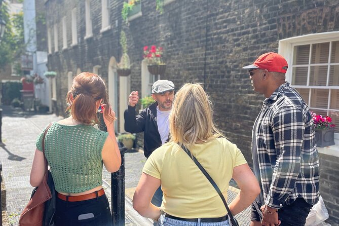 The Great British Pub Walking Tour: London - How the pub stops stay away from crowds