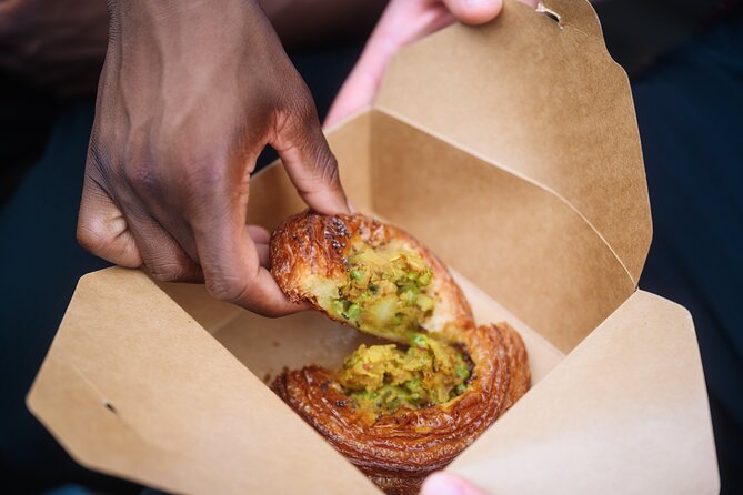 The Great Notting Hill Bake Off Tour - Stop 1: Notting Hill Intro Stops and Getting Your Bearings Fast