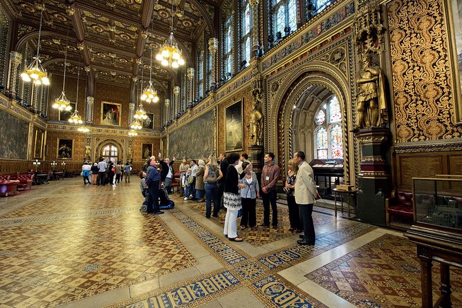 The Houses of Parliament & 30+ Top London Sights Tour - Parliament Square and Westminster Abbey: Big Ben Views With a Real Story