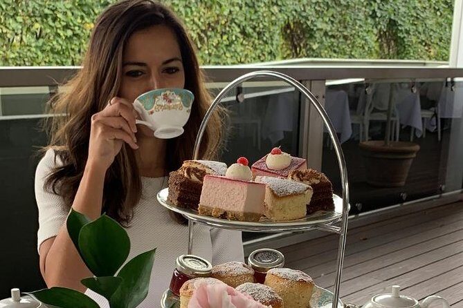 The Kensington Palace Gardens Royal High Tea - Italian Gardens and the Round Pond: garden highlights with real-world pacing