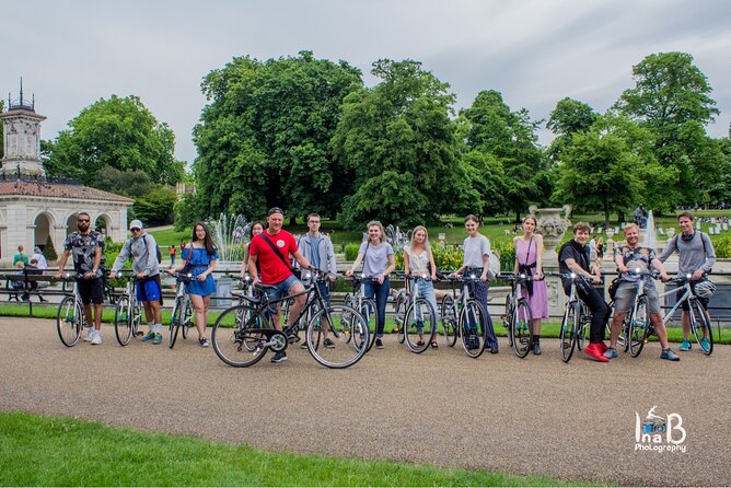 The London Landmarks. 3.5 hour Morning tour - Where you start at Hilton London Hyde Park (and why timing matters)