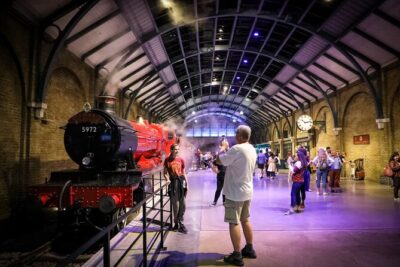 The Making of Harry Potter: Warner Bros. Studio Tour & Transfers - Self-guided doesn’t mean directionless