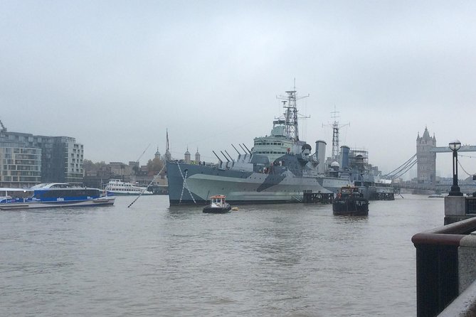 The Mayflower Private Walking Tour - From Millennium Bridge to Borough Market: art, ruins, prisons, and a market that goes way back