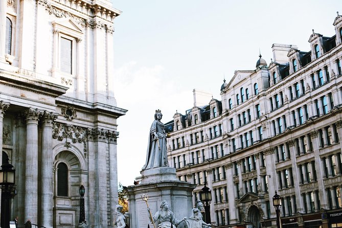 The Old City of London Guided Walking Tour Semi-Private 12ppl Max - The Monument to the Great Fire: rebuilding explained on foot