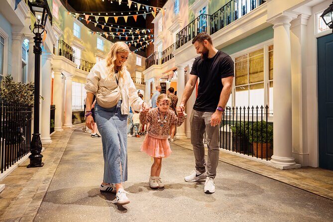 The Paddington Bear™️ Experience ticket - Marmalade Day at Windsor Gardens: Games, Treats, and a Big Finish