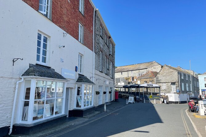 The Padstow History Walk - Tales, Tales and Traditions - Getting oriented at the finish near Harbour Inn