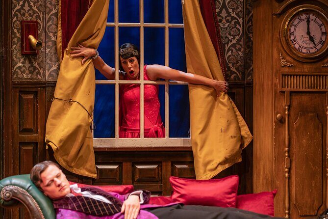 The Play That Goes Wrong in London Theatre - The Duchess Theatre setup: location and the vibe you’ll feel