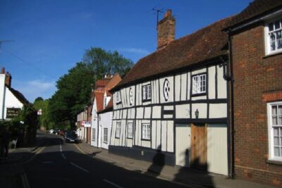 The Roman City of St Albans Private Tour - Hotel pickup and logistics from London (what to expect)