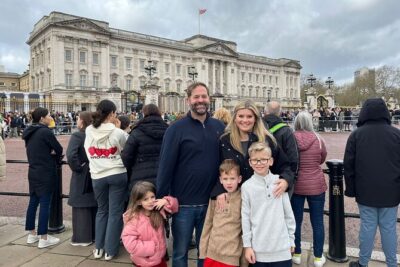 The Total London Private Taxi Tour Experience - Meeting your guide and keeping the day flexible