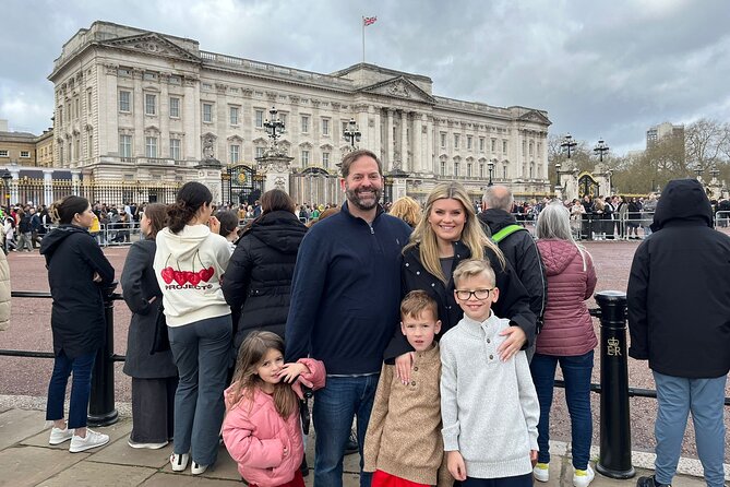 The Total London Private Taxi Tour Experience - Meeting your guide and keeping the day flexible