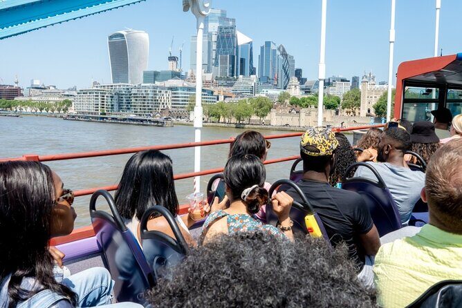 TopView® Hop-On Hop-Off London Discover Pass: 48-120 Hours - Landmarks Tour: Big Ben, Westminster Abbey area, and the central classic circuit