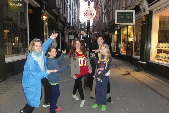 Tour for Muggles The Ultimate Harry Potter Walking Tour in London - Shakespeare’s Globe, the Golden Hinde, and why variety keeps it fun