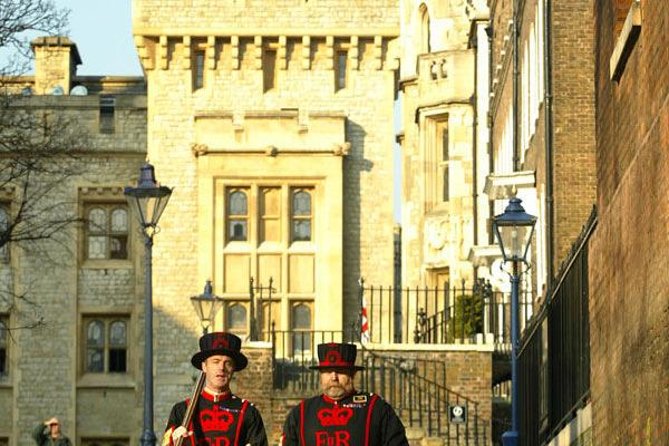 Tower of London and Crown Jewels Exhibition Ticket - Should You Book This Tower Ticket?