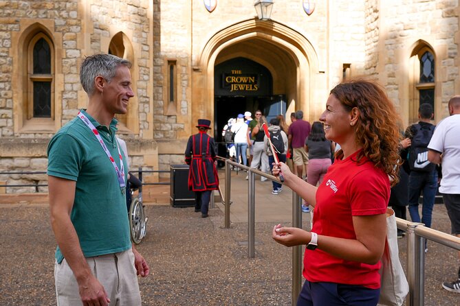 Tower of London: Guided Tour with Thames River Cruise - FAQ