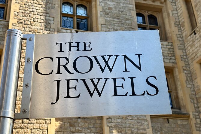 Tower of London Private Tour with Blue Badge Guide - Crown Jewels time: how to handle the queues and the rules