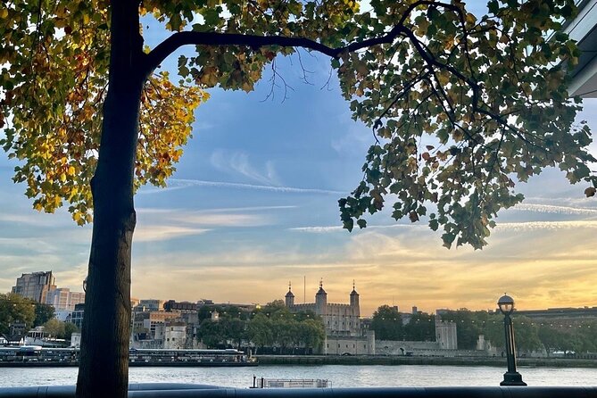 Tower of London: VIP After Hours Access & Ceremony of the Keys - Byward Tower: the medieval gate mindset (and what you’ll miss)