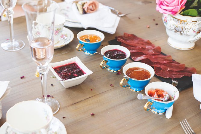 Traditional Afternoon Tea Experience and Baking Class in Stratford-upon-Avon - Organic Ingredients and the Flavor Payoff