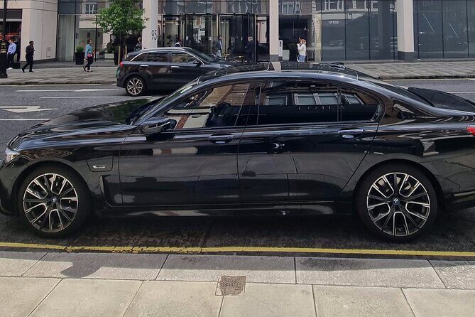 Transfer from Heathrow Airport to London hotel on private car - Price and Value: Is $122.19 Per Person Worth It?