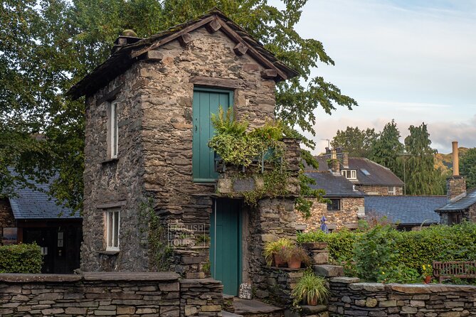 Ultimate Full-Day Lake District Tour: 10 Lakes, Amazing Scenery & Lake Cruise - Thirlmere and the Wordsworth valley: quieter lakes, heavier lore