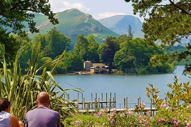 Ultimate Full-Day Lake District Tour: 10 Lakes, Amazing Scenery & Lake Cruise - Rydal Water and Grasmere gingerbread: a sweet stop with local purpose
