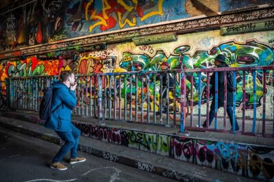 Ultimate introduction to photography in Central London - Meeting at Starbucks, Then Getting Moving Fast