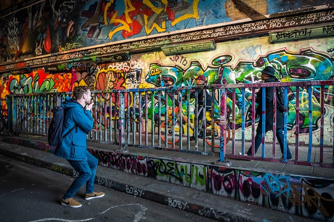 Ultimate introduction to photography in Central London - Meeting at Starbucks, Then Getting Moving Fast