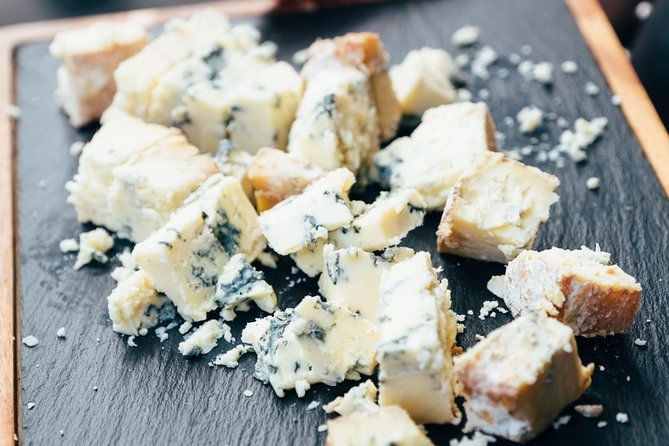 Ultimate London Cheese Crawl : Guided Food Tour - The quiz, the guide style, and why this isn’t just eating in the street