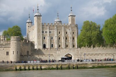 Ultimate Royal London: Tower of London & City of Westminster Tour - Thames River Cruise: Best Views, Minimal Fuss