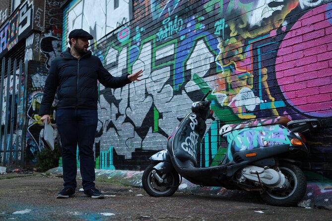 Urban Canvas: Exploring Shoreditch's Vibrant Street Art - What the tour is like day-to-day: pacing, group size, and comfort