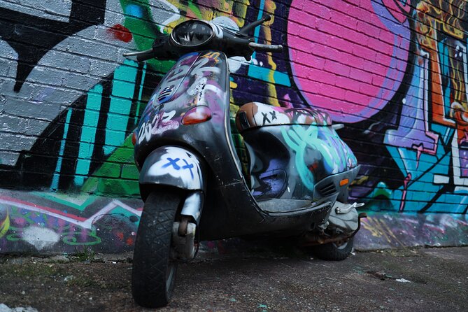 Urban Canvas: Exploring Shoreditch's Vibrant Street Art - The core walk: 2 hours of street art stories on real walls