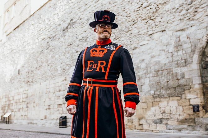 VIP Early Access Opening Ceremony Tower of London & River Cruise - The Opening Ceremony Walk-In: Yeoman Warders and Escort March