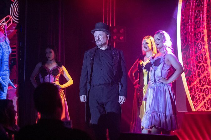 Viva’s BIG Show Night Out! Music, Dance & Comedy Show - Audience participation and singalongs: how to get the most out of it