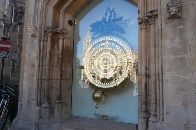 Walking Tour of Cambridge - Two Routes, One Goal: Choosing the Right Cambridge College Mix